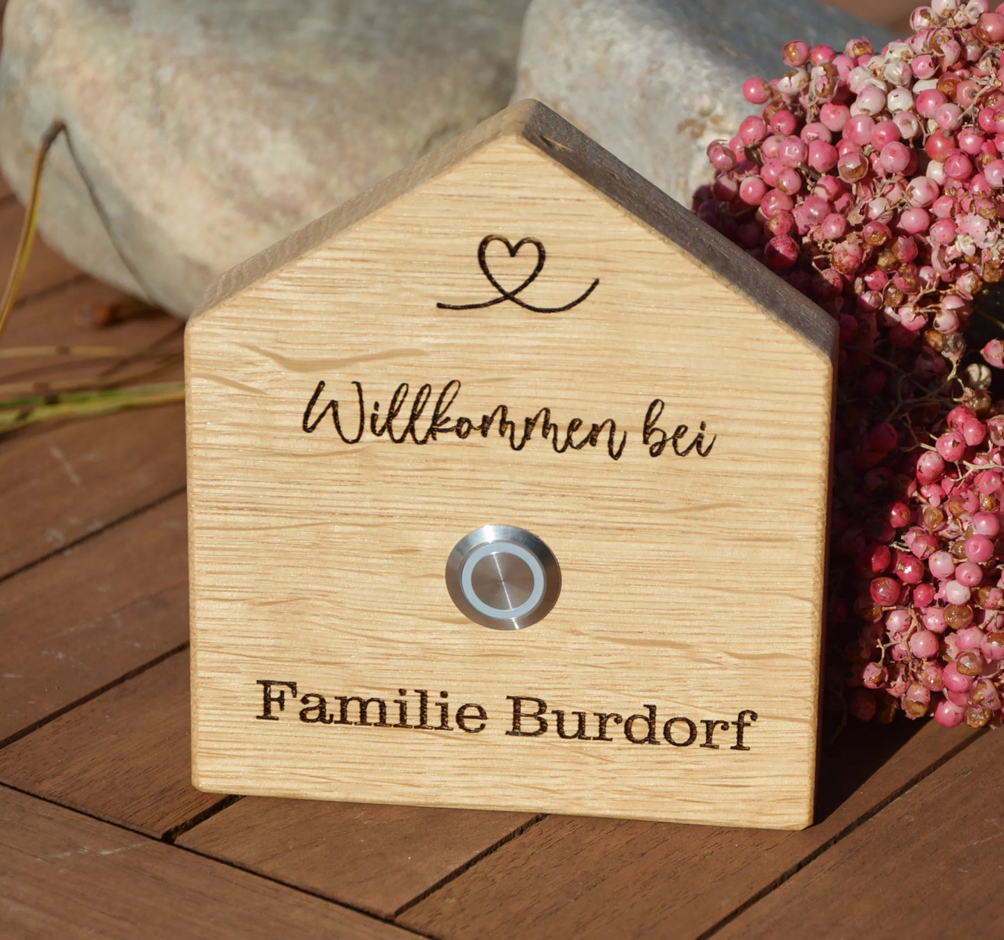 Holz Klingelschild aus EICHE - Motiv HAUSFORM - Jeske Design