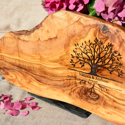 TREE OF LIFE - personalized engraving on an olive wood board