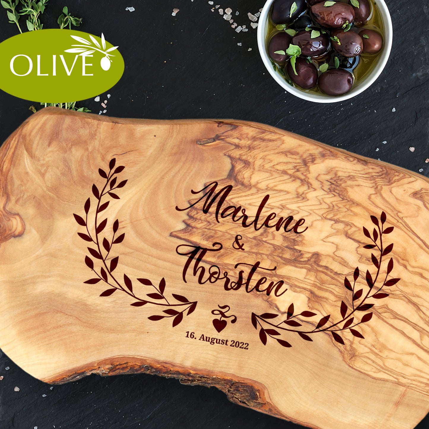 HEART RING - personalized engraving on an olive wood board