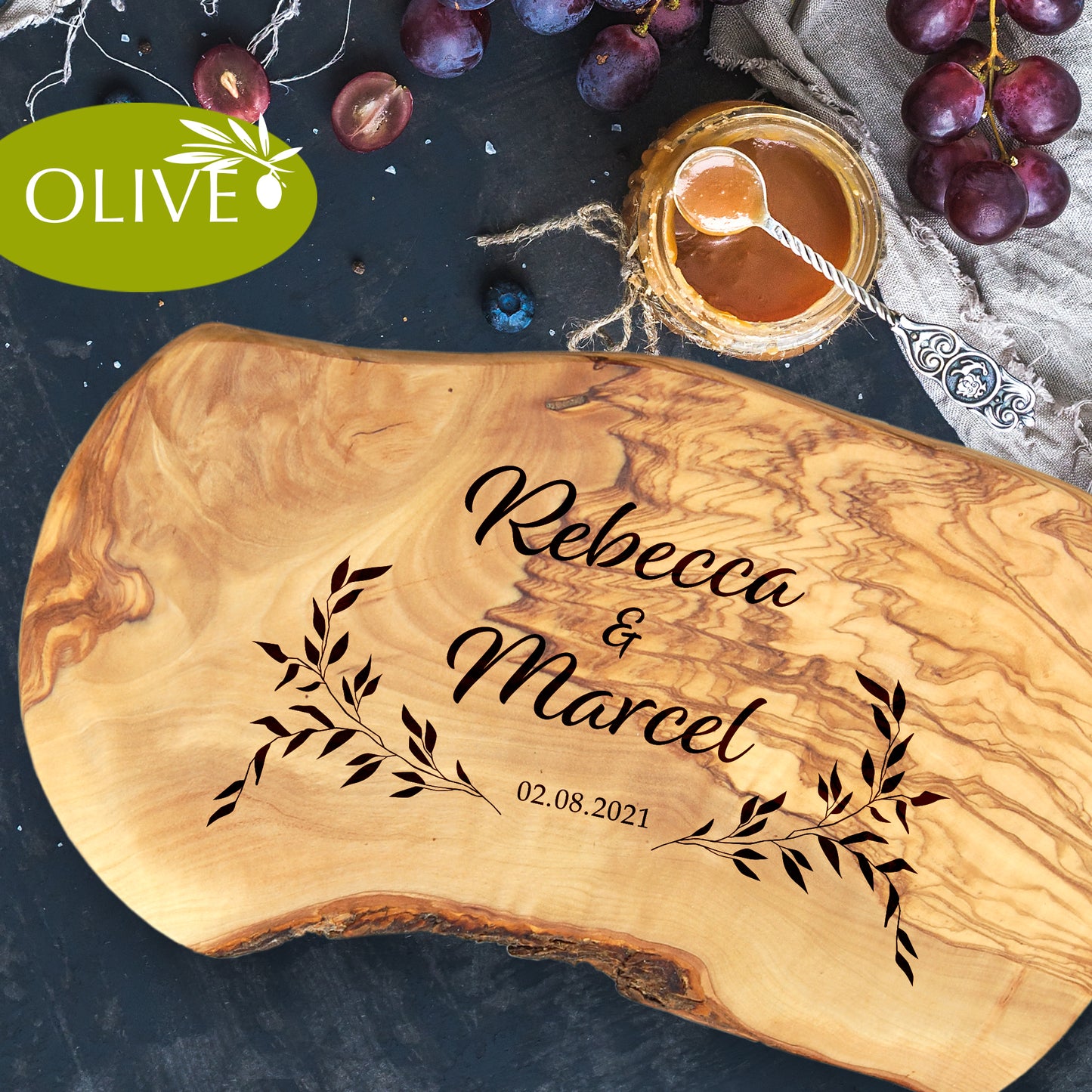 REIGEN - personalisierte Gravur auf ein Olivenholzbrett